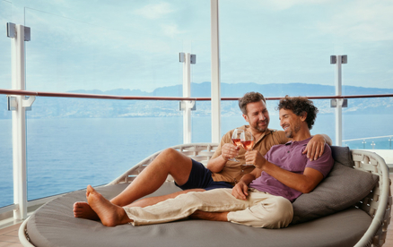 TUI Cruises: Queere Kreuzfahrt im Mittelmeer
