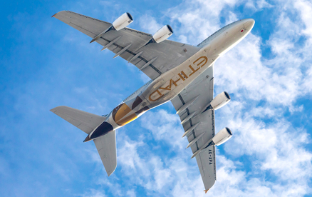 Etihad nimmt Kurs auf sieben neue Ziele